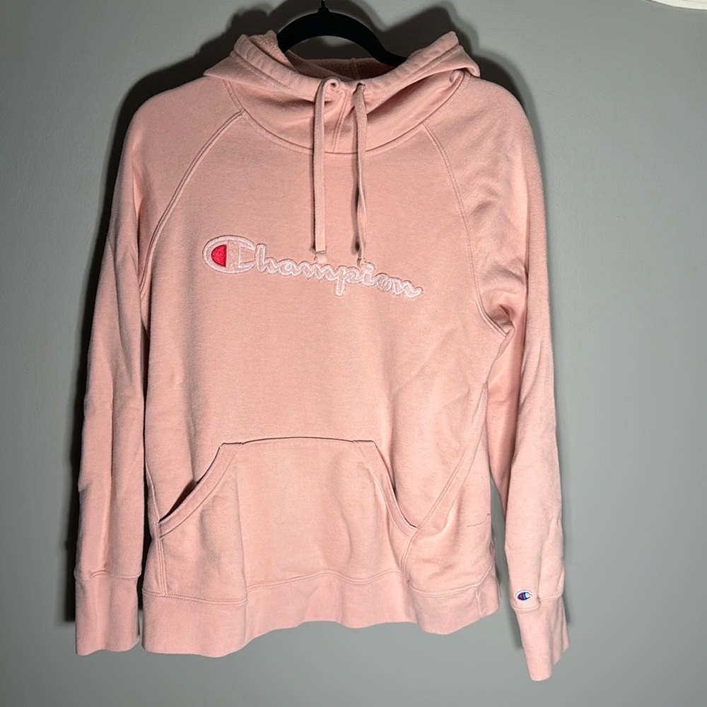 Women’s large blush pink champion hoodie